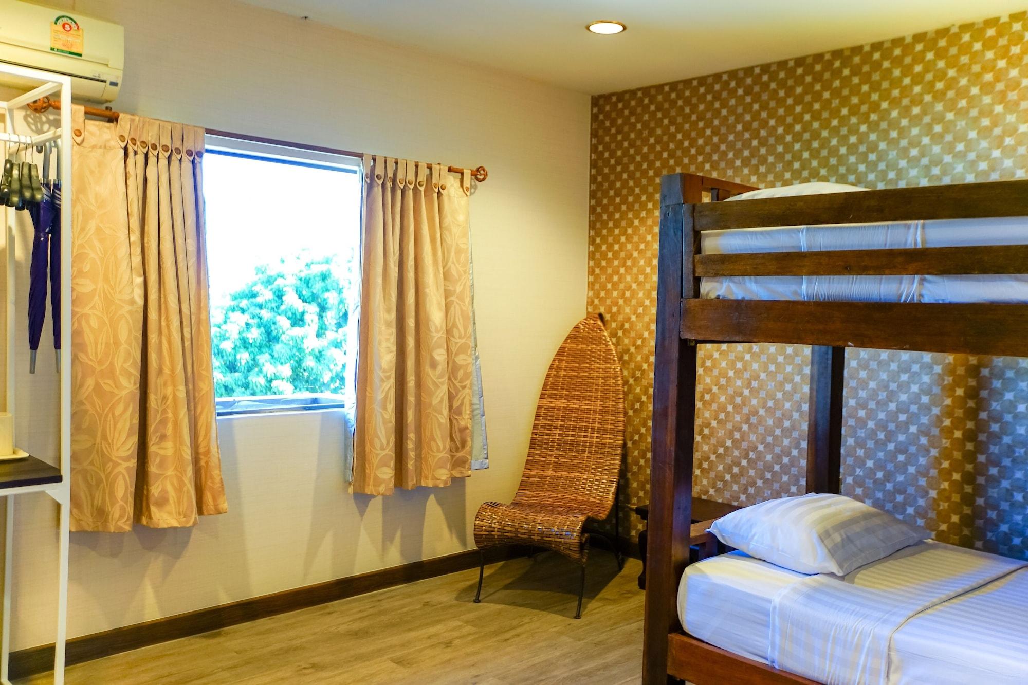 Parasol Inn Chiang Mai Old City Hotel Luaran gambar