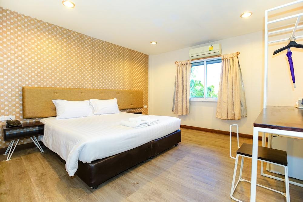 Parasol Inn Chiang Mai Old City Hotel Luaran gambar