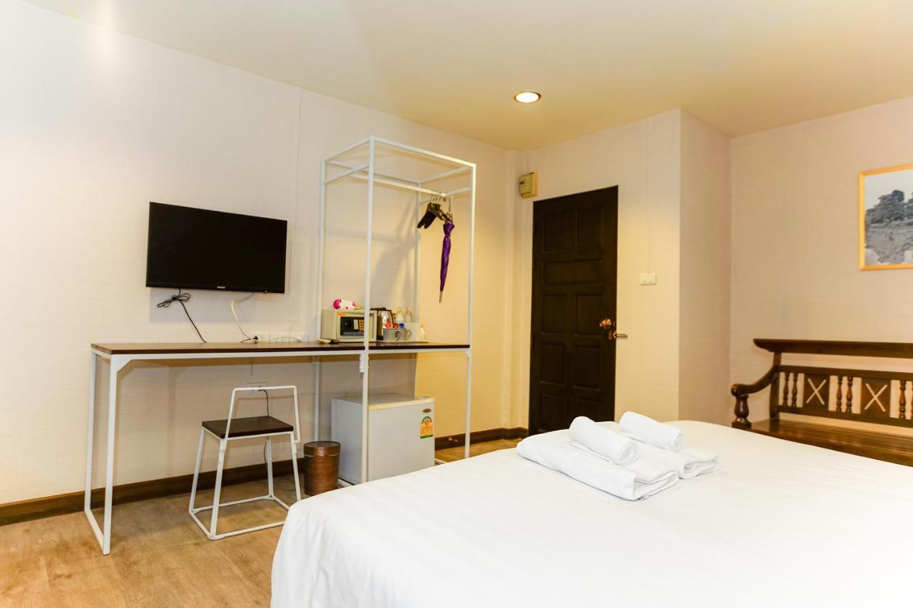 Parasol Inn Chiang Mai Old City Hotel Luaran gambar